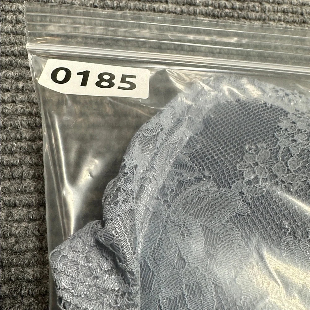 Victoria’s Secret Shimmer Lace Underwire Bra 38DDD 38F Dusty Blue-ish Gray - Picture 10 of 10